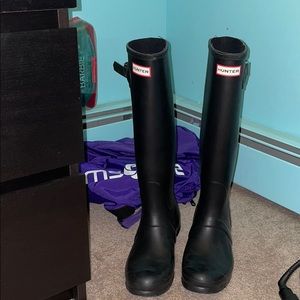 Hunter rain and snow boots—tall